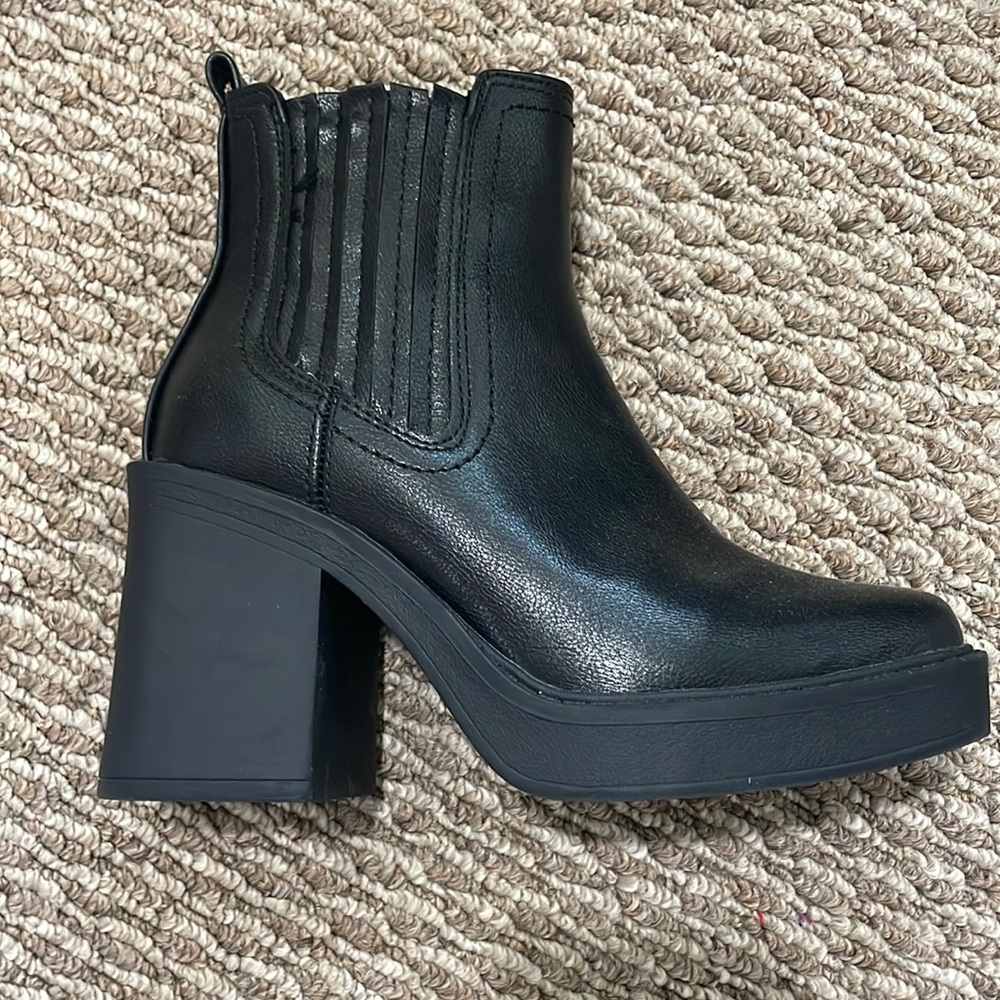 Chunky black boots